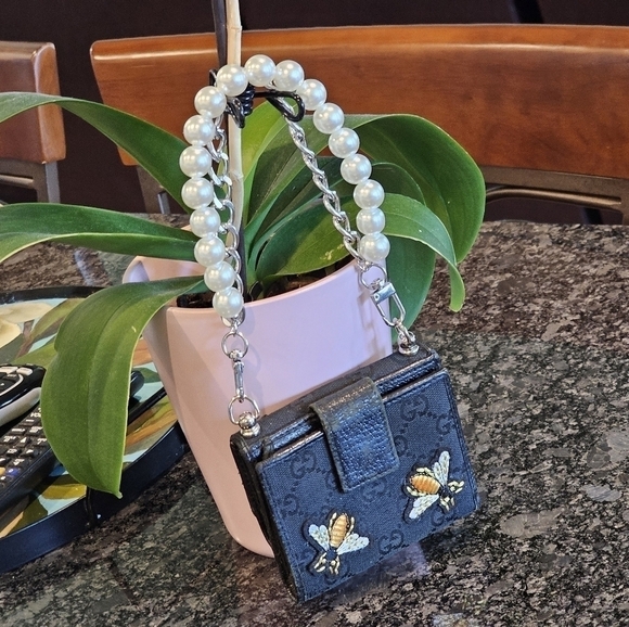 Gucci GG Monogram Canvas Trifold Wallet w/Patches & Wristlet Added - Picture 8 of 17